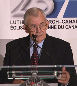 President Emeritus Lehman at LCC's 2013 National Pastors and Deacons Conference.
