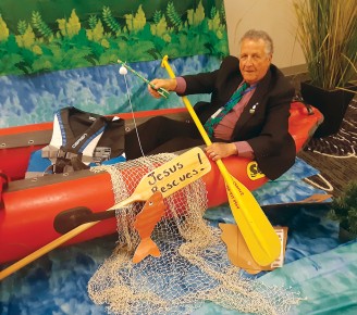 CLMS President Paddles for Missions